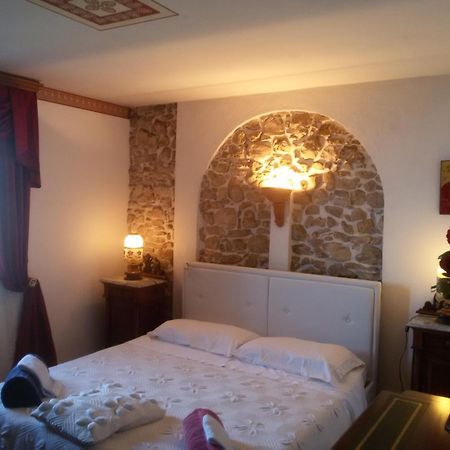 B&B Da Paolo Con Vista Lago Di Garda Сан-Дзено-ди-Монтанья Экстерьер фото