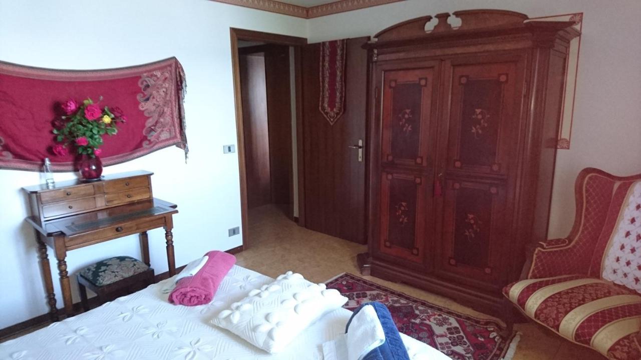 B&B Da Paolo Con Vista Lago Di Garda Сан-Дзено-ди-Монтанья Экстерьер фото