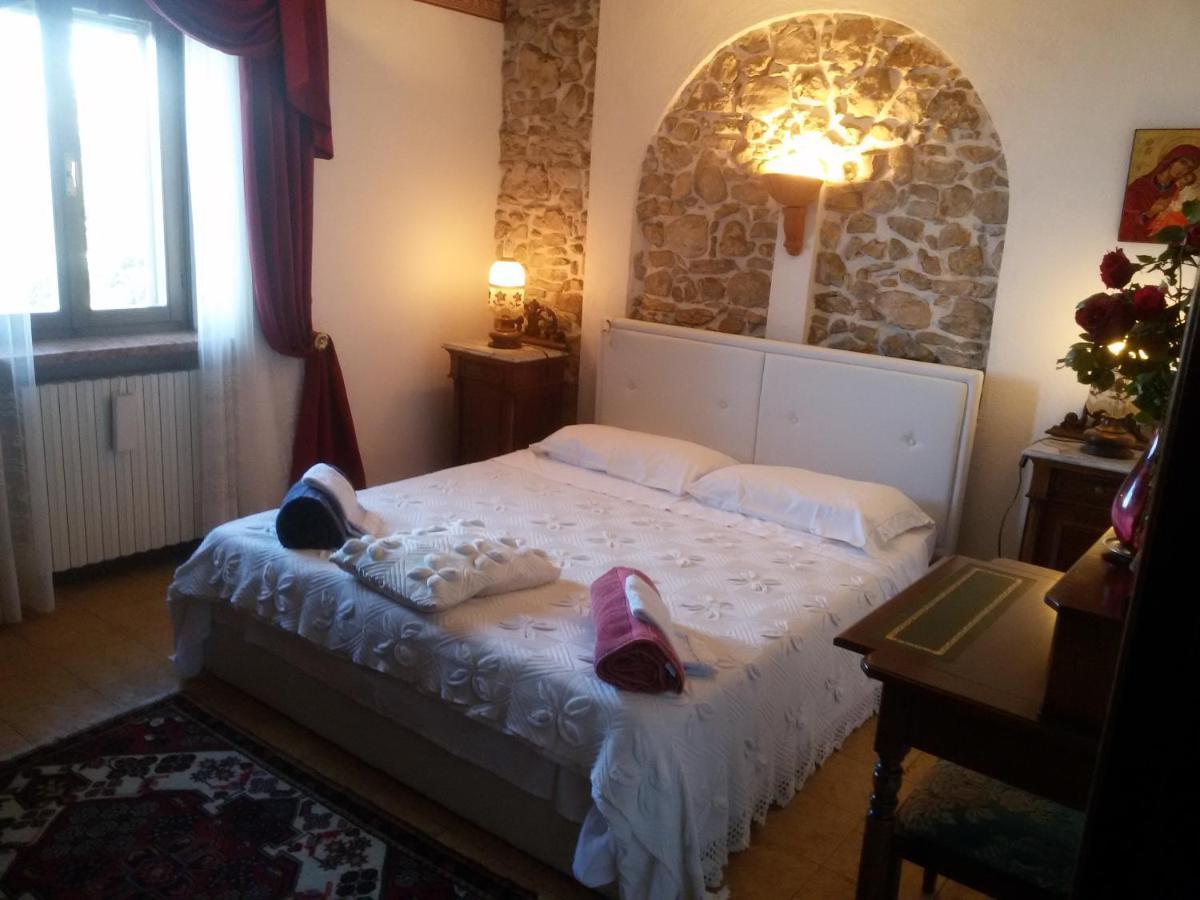 B&B Da Paolo Con Vista Lago Di Garda Сан-Дзено-ди-Монтанья Экстерьер фото