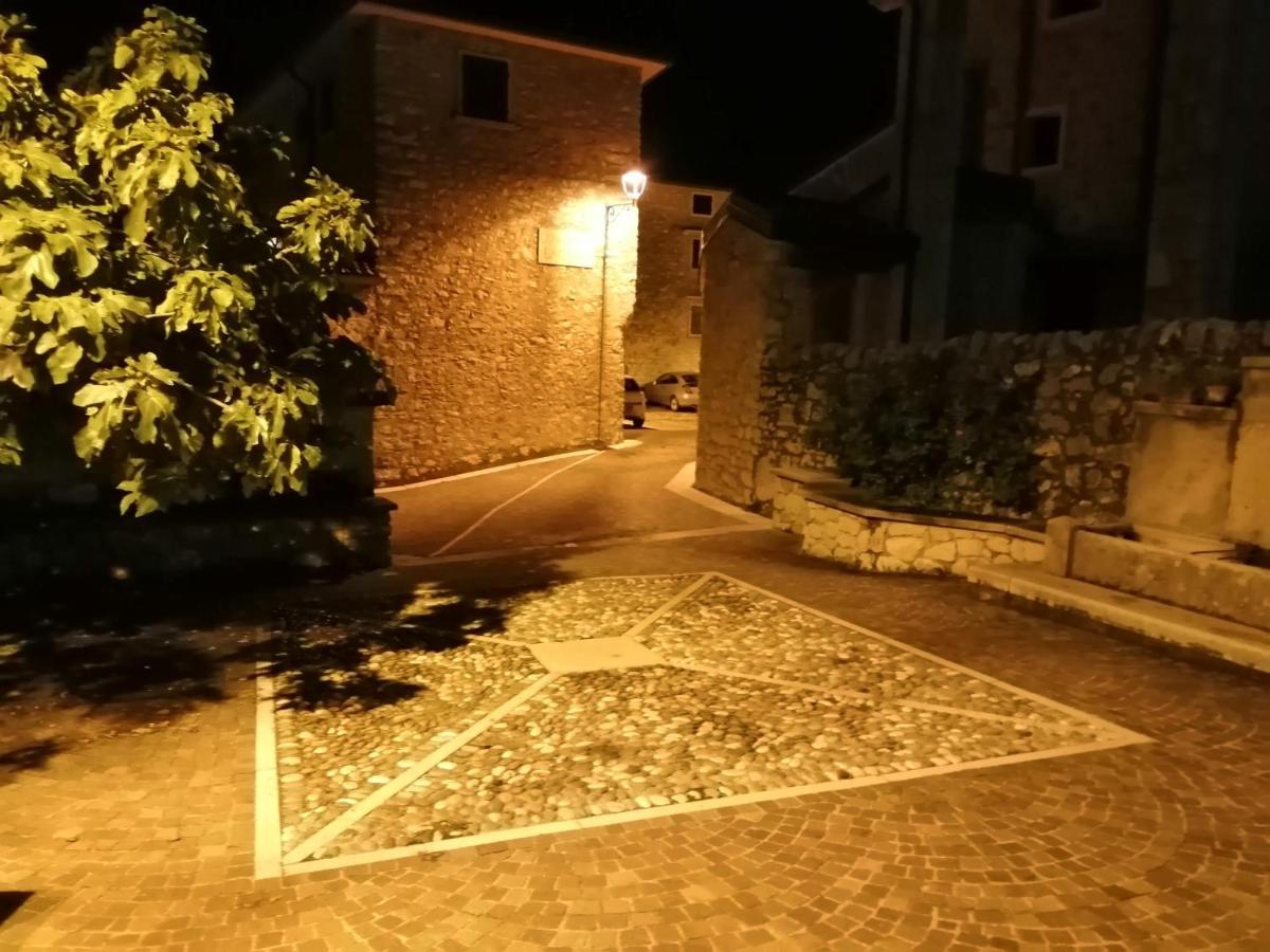 B&B Da Paolo Con Vista Lago Di Garda Сан-Дзено-ди-Монтанья Экстерьер фото