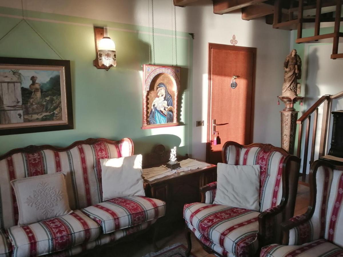 B&B Da Paolo Con Vista Lago Di Garda Сан-Дзено-ди-Монтанья Экстерьер фото