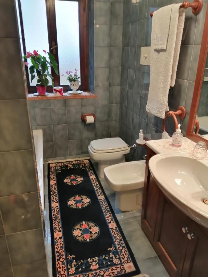 B&B Da Paolo Con Vista Lago Di Garda Сан-Дзено-ди-Монтанья Экстерьер фото