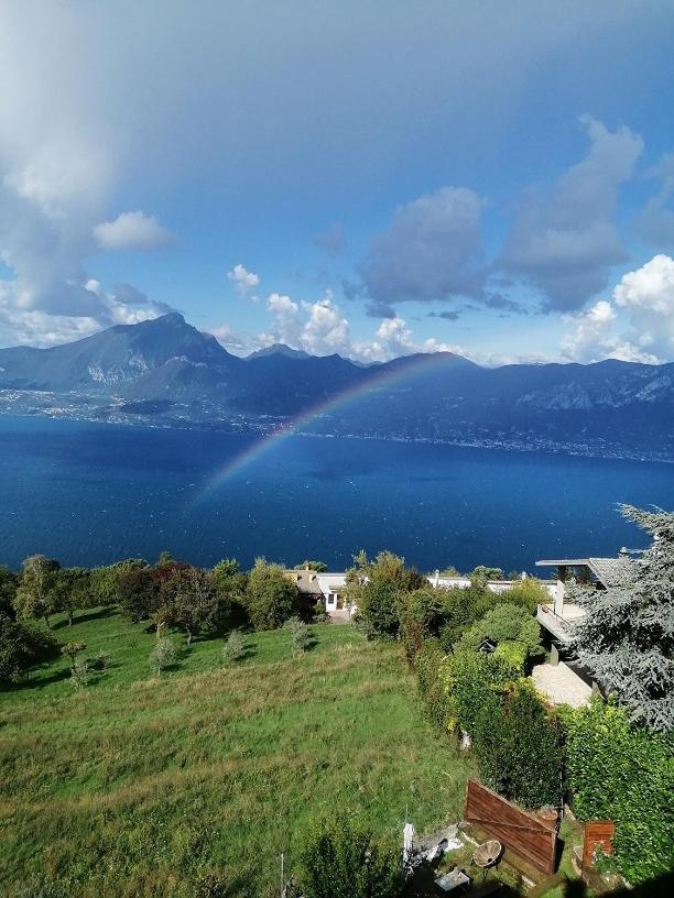 B&B Da Paolo Con Vista Lago Di Garda Сан-Дзено-ди-Монтанья Экстерьер фото