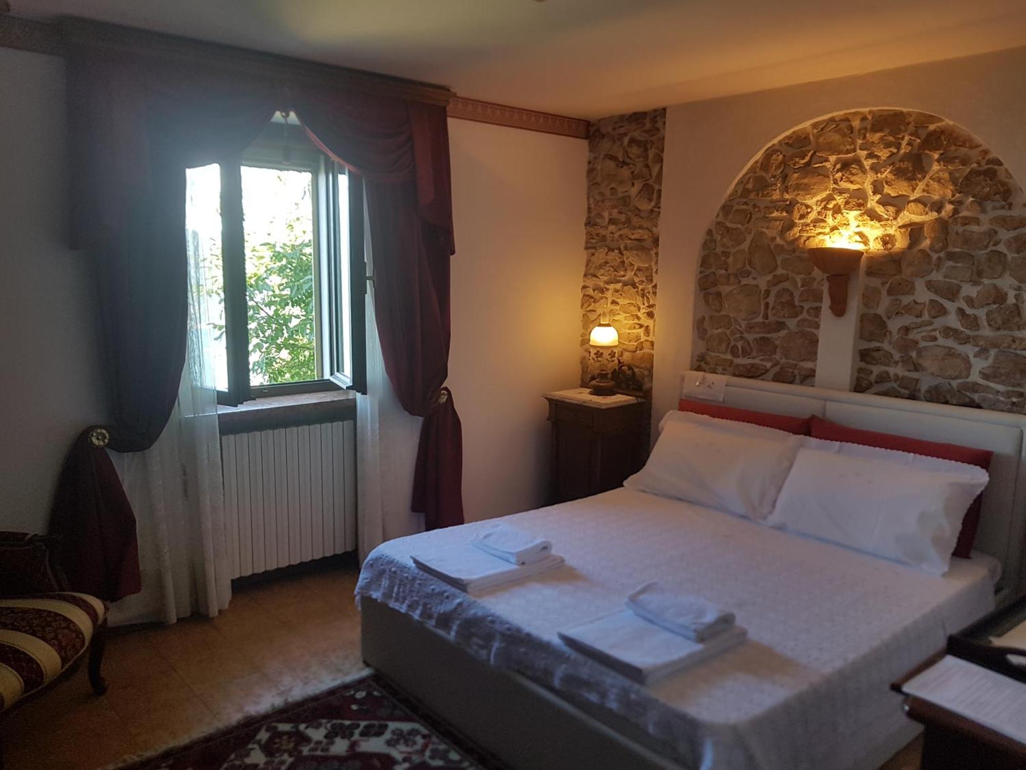 B&B Da Paolo Con Vista Lago Di Garda Сан-Дзено-ди-Монтанья Экстерьер фото